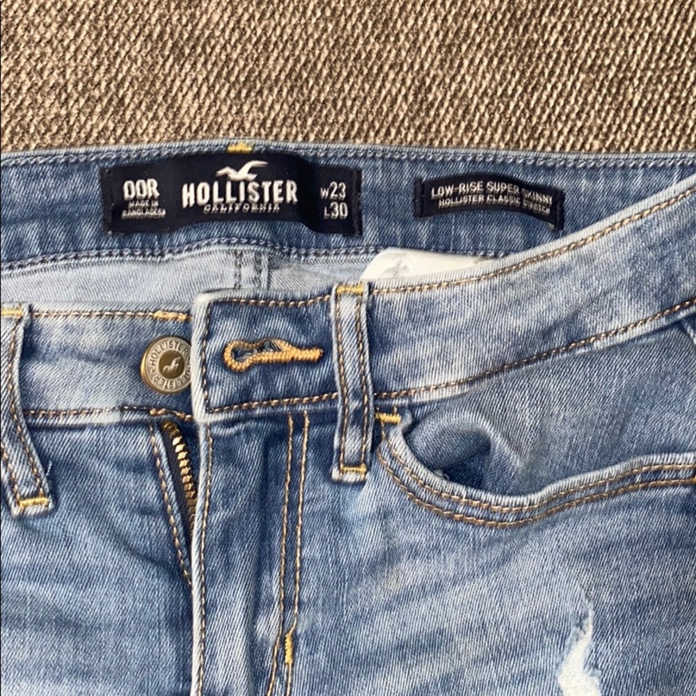 Jeans - Picture 3 of 4